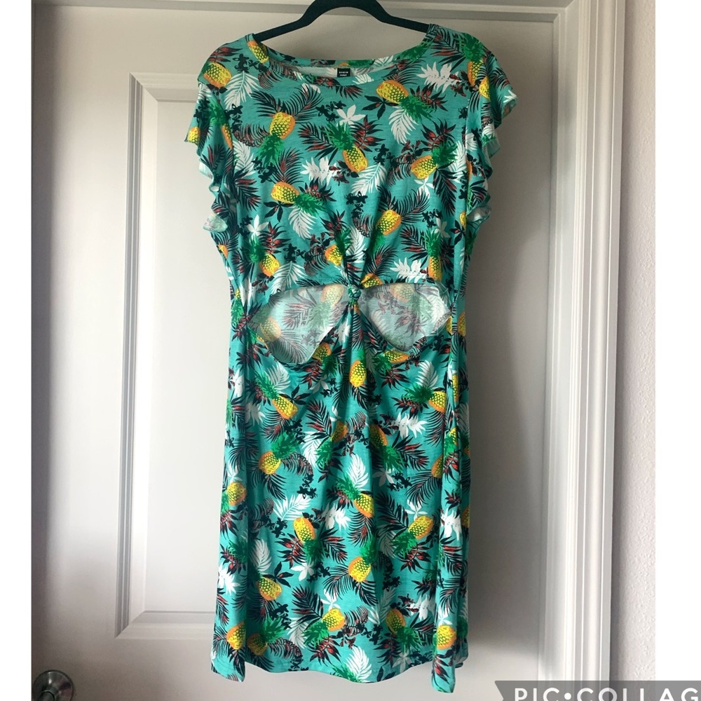Shein Curve Knit Dress Pineapple Print, 0XL
